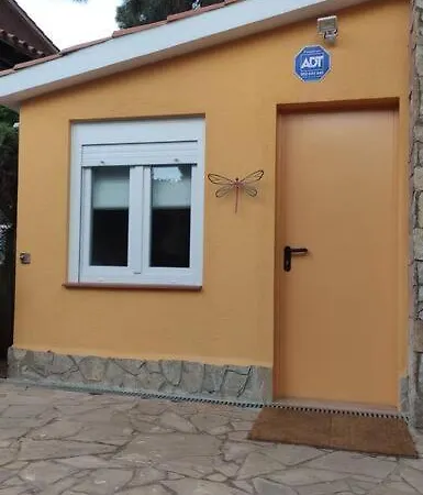 Mini Con Entrada Independiente יורט דה מאר